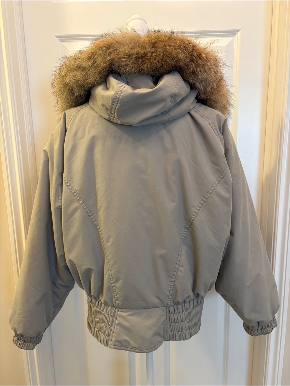 Women’s Bomber Jacket 14 Coyote Fur Hood - Picture 7 of 16